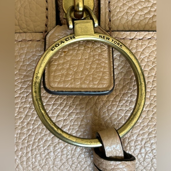 COACH Crystal Rivet Pebble Leather Camera Bag Crossbody in Nude Pink - Picture 7 of 12